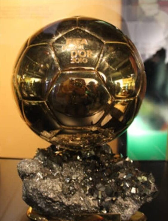 Award cup