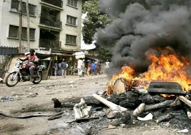 Uromi killing, jungle justice and fire burn