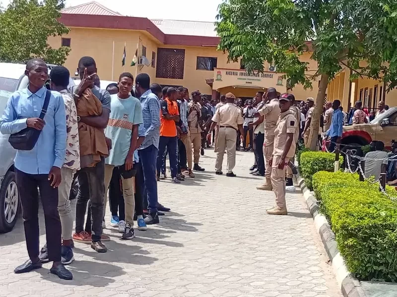 Cybercrime-arrested-foreigners-Immigration-800x600