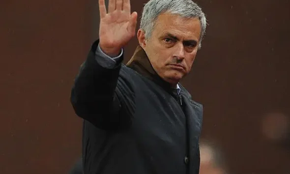 mourinho-wave