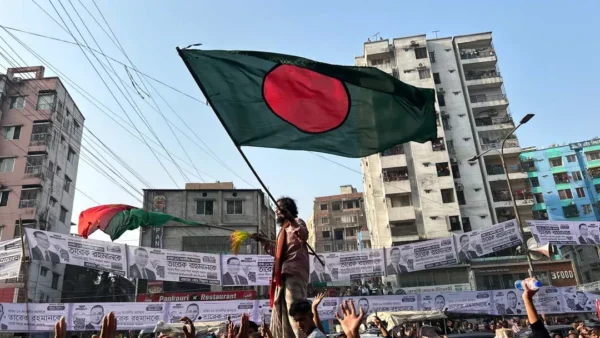 hero_Bangladesh_briefing.jpg